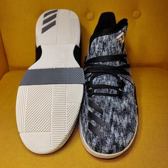 Adidas Dame 3  Basketball Sneakers BY3760 Oreo Men's Shoes Size 11 - Picture 11 of 12